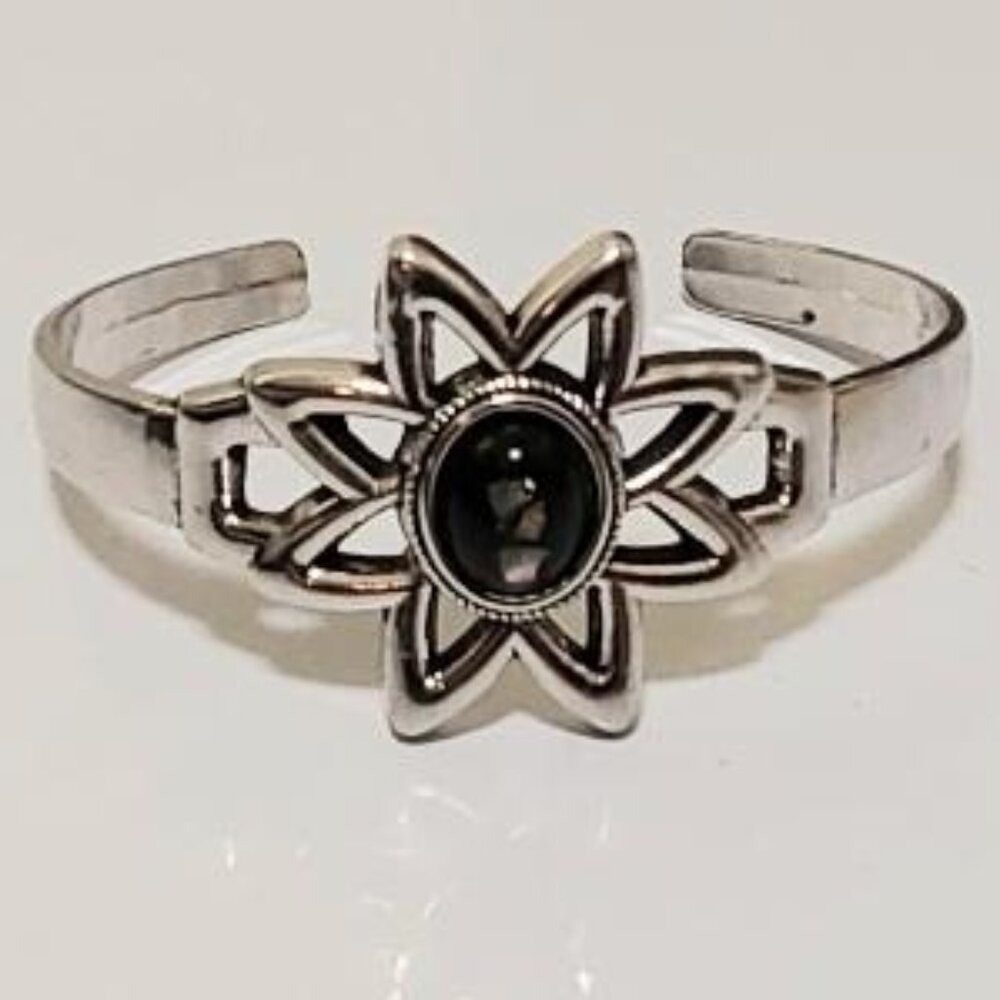 Paparazzi Sahara Garden Black Cuff Bracelet Size 6
